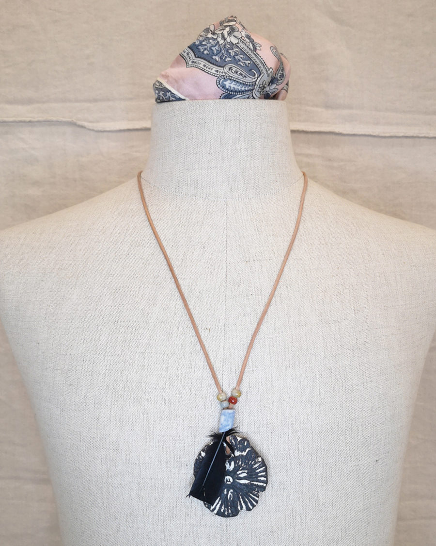 [ C ] - « SUNFLOWER » SANDSTONE TALISMAN 001 – Image 2